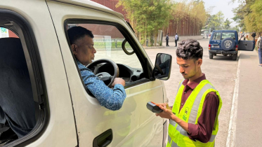 সামরিক জাদুঘরে প্রযুক্তিনির্ভর পার্কিং সেবা চালু