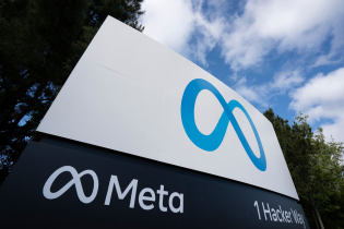 Meta’s new commercial terms will allow the scraping of news sites, legal experts say
